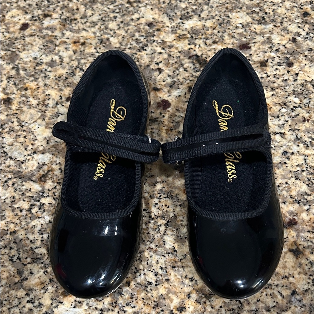 Girls tap shoes